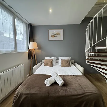 Duplex In Near 24 Circuit Apartment Le Mans